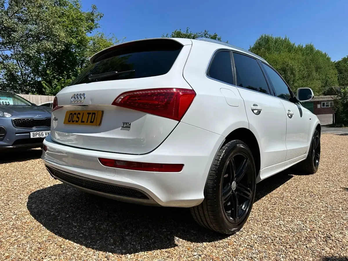 Used Audi Q5 S-Line 2011 White SUV