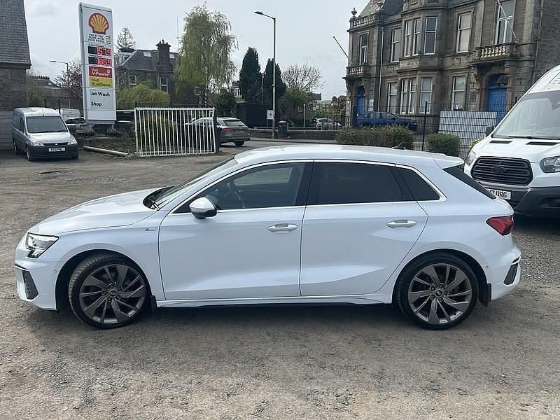 Usado Audi A3 Sportback S-Line 150 HP (110 kW) 2020 Branco Citadino