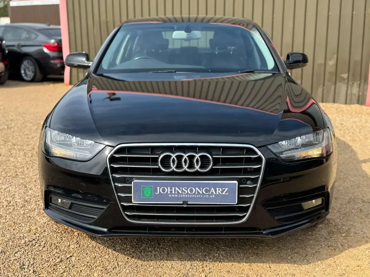 Used Audi A4 Advanced 2015 Black Sedan