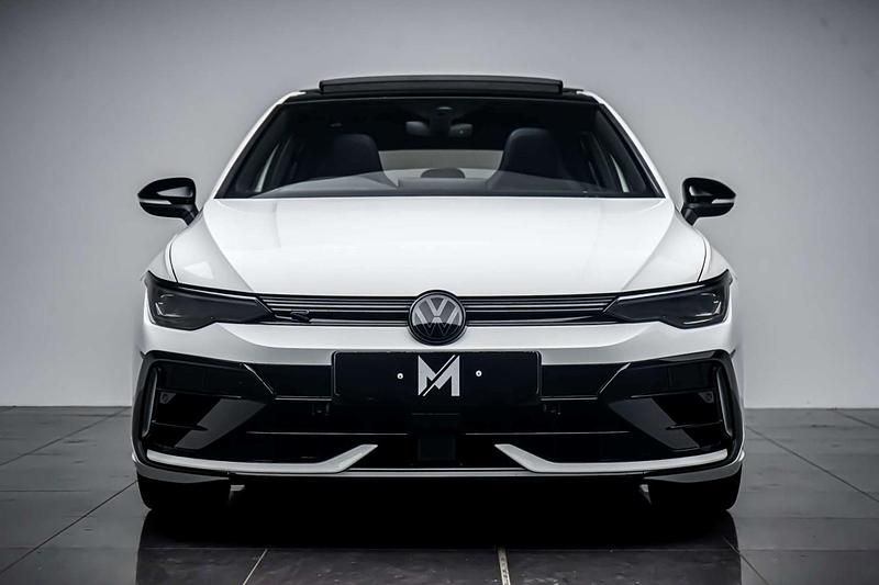 Used VW Golf VIII Black Edition 2025 White Hatchback