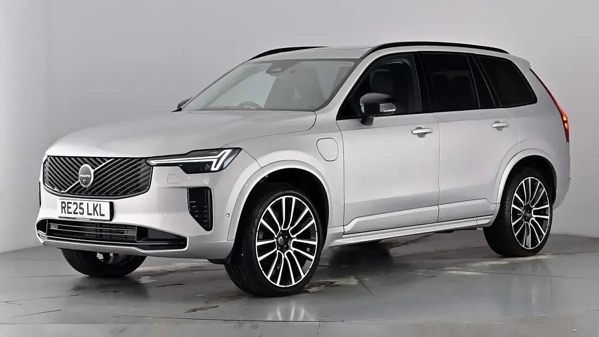 Used Volvo XC90 Ultra 455 HP (334 kW) 2025 Silver dawn SUV