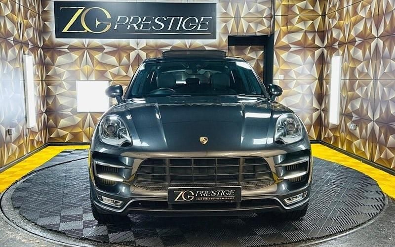 Used Porsche Macan Turbo 400 HP (294 kW) 2017 SUV