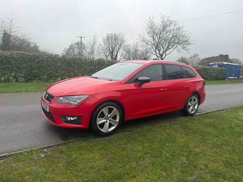 Used Seat Leon FR 2015 Red Estate