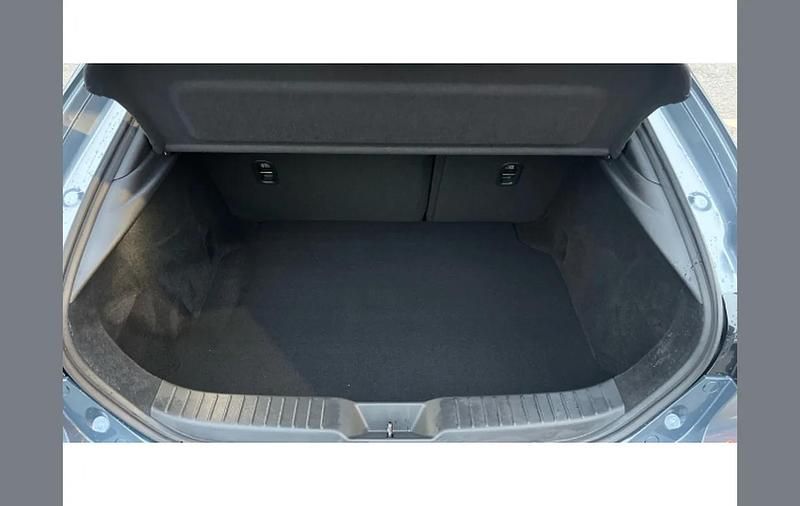 New Mazda 3 Exclusive-Line 138 HP (101 kW) 2025 Other Hatchback