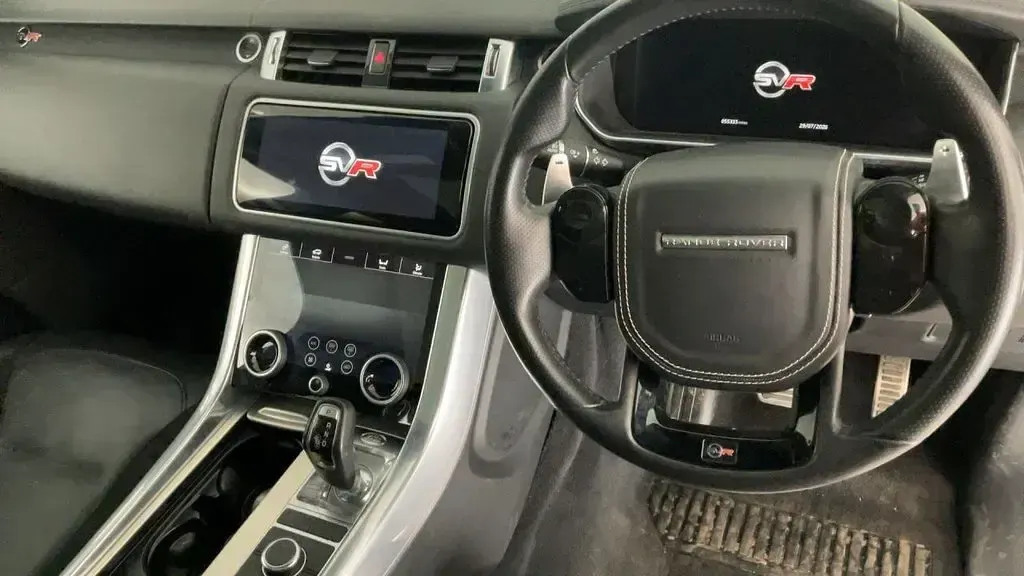 Used Land Rover Range Rover Sport SVR 575 HP (422 kW) 2019 Black SUV