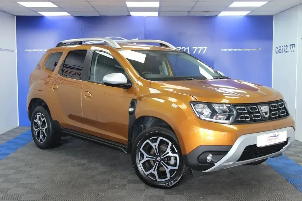 Used Dacia Duster Prestige 115 HP (84 kW) 2021 Orange SUV