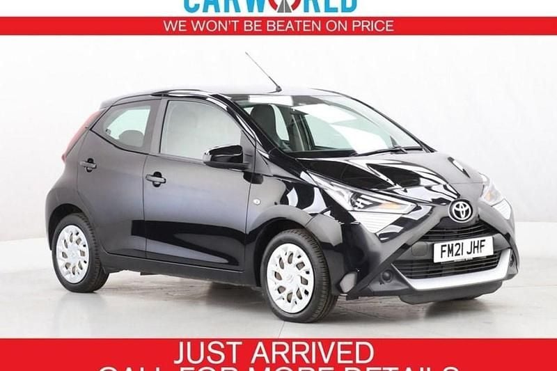 Black Used 2021 Toyota Aygo X-play Hatchback | £7,700 (Good price) - Image 1/1