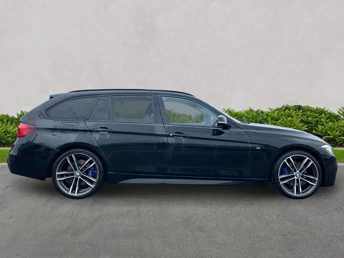 Used BMW 320 M Sport 190 HP (139 kW) 2019 Black Estate