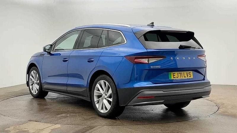Used Skoda Enyaq iV Suite 97 kW (132 HP) 2021 Race blue metallic SUV