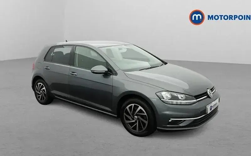 Used VW Golf VII Match 116 HP (85 kW) 2019 Hatchback