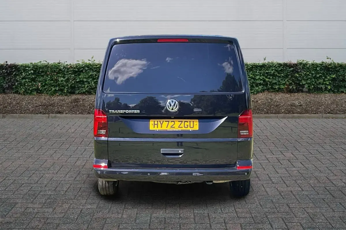 Used VW T6.1 Highline 2022 Deep black Van