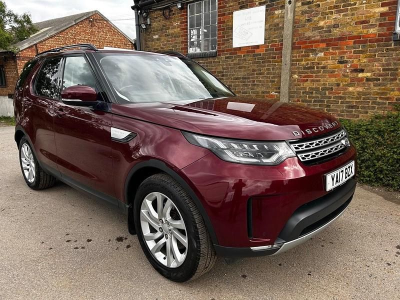 Red Used 2017 Land Rover Discovery 5 HSE SUV | £18,500 (Fair price) - Image 1/3
