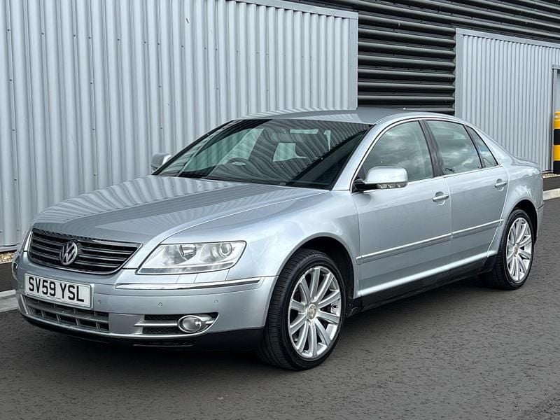 Begagnad VW Phaeton 2009 Silver Sedan