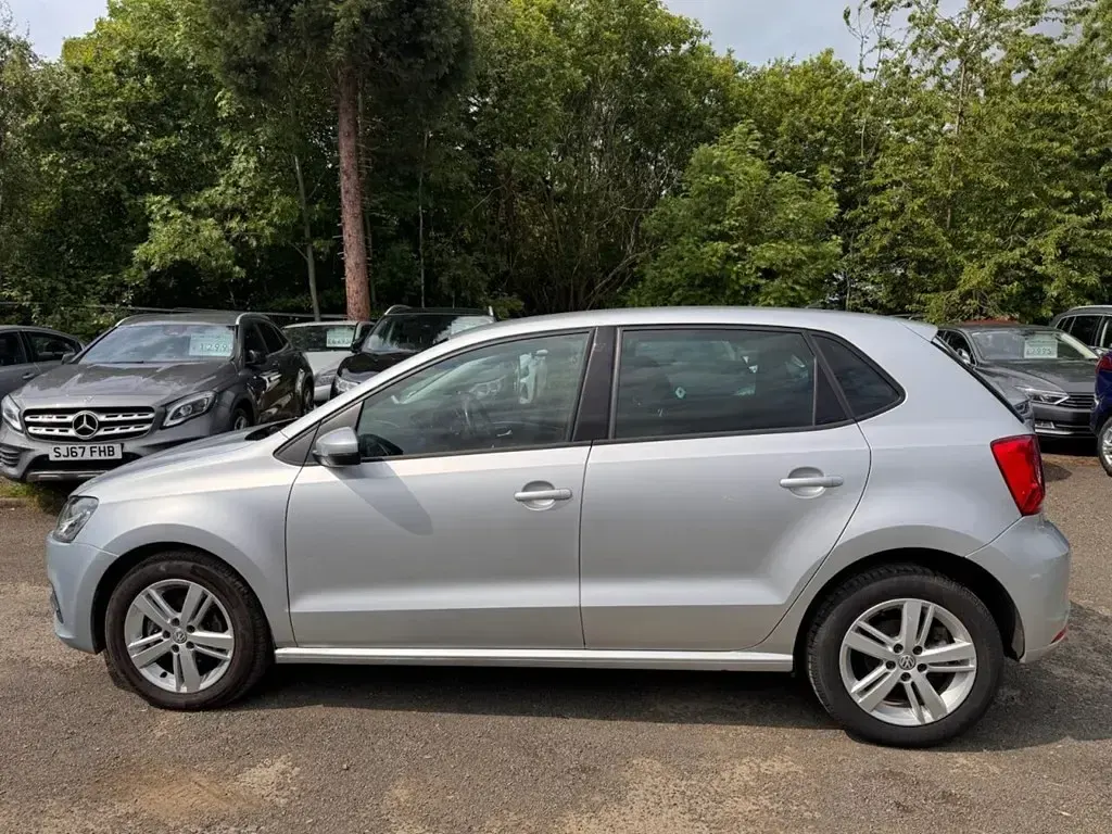 Used VW Polo Match 90 HP (66 kW) 2016 Silver Hatchback
