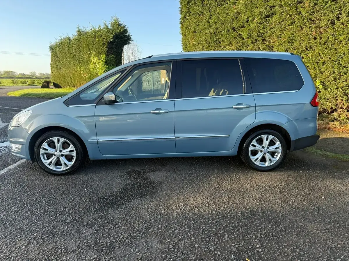 Used Ford Galaxy Titanium 2010 Blue MPV