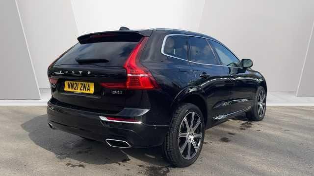 Used Volvo XC60 Inscription 194 HP (142 kW) 2021 Black SUV