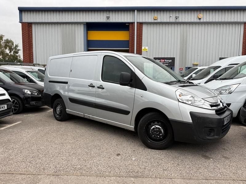 Silver Used 2016 Citroën Dispatch MPV | £4,999 (Good price) - Image 1/4