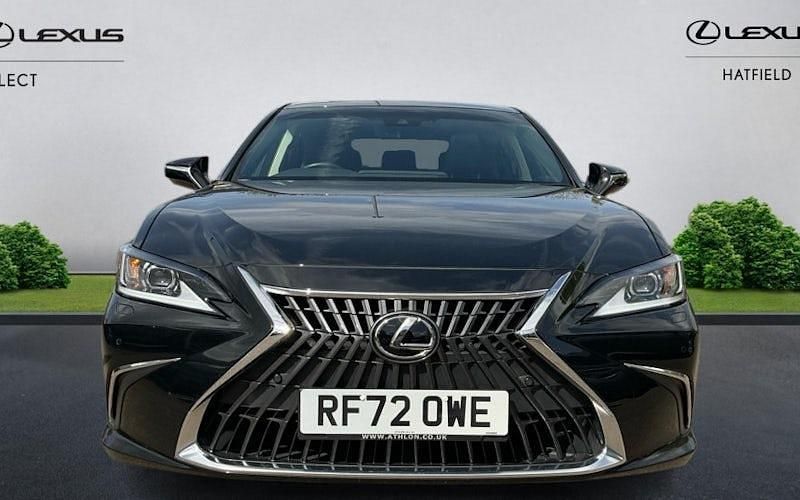 Used Lexus ES300H 218 HP (160 kW) 2021 Sedan