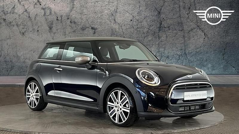 Used Mini Cooper Exclusive 134 HP (98 kW) 2022 Black Hatchback