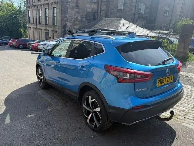 Used Nissan Qashqai Tekna 163 HP (119 kW) 2017 Blue SUV