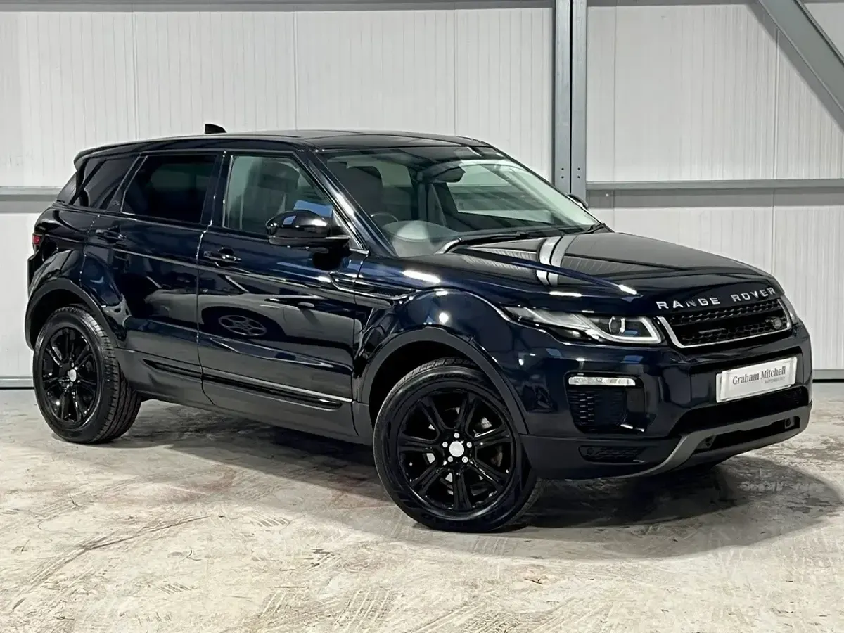 Używany Land Rover Range Rover evoque SE 180 KM (132 kW) 2016 Czarny Kombi