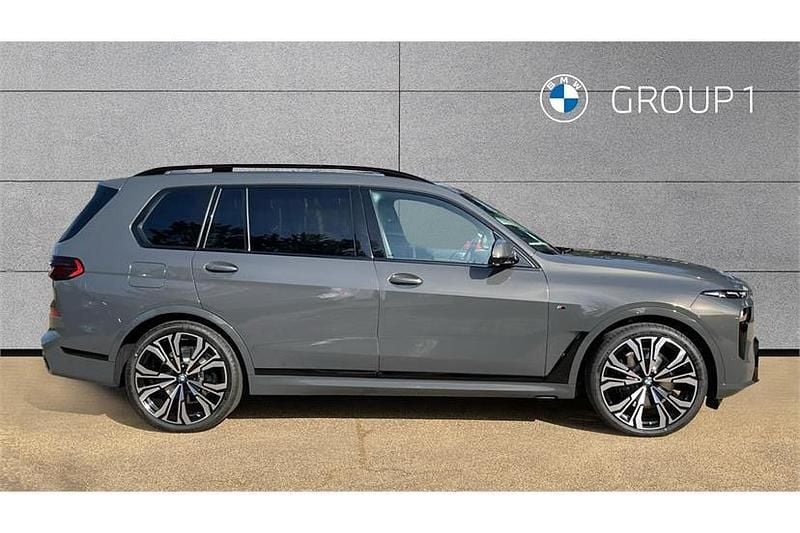 New BMW X7 M Sport 352 HP (258 kW) 2026 Dravit grey SUV