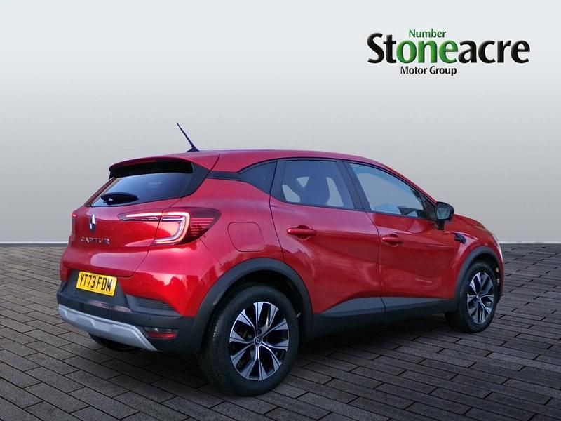 Used Renault Captur Evolution 91 HP (66 kW) 2023 Red SUV