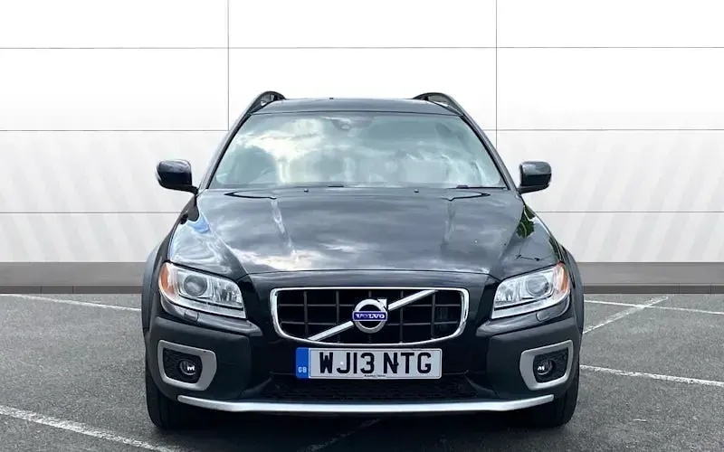 Used Volvo XC70 SE Lux 215 HP (158 kW) 2012 Estate