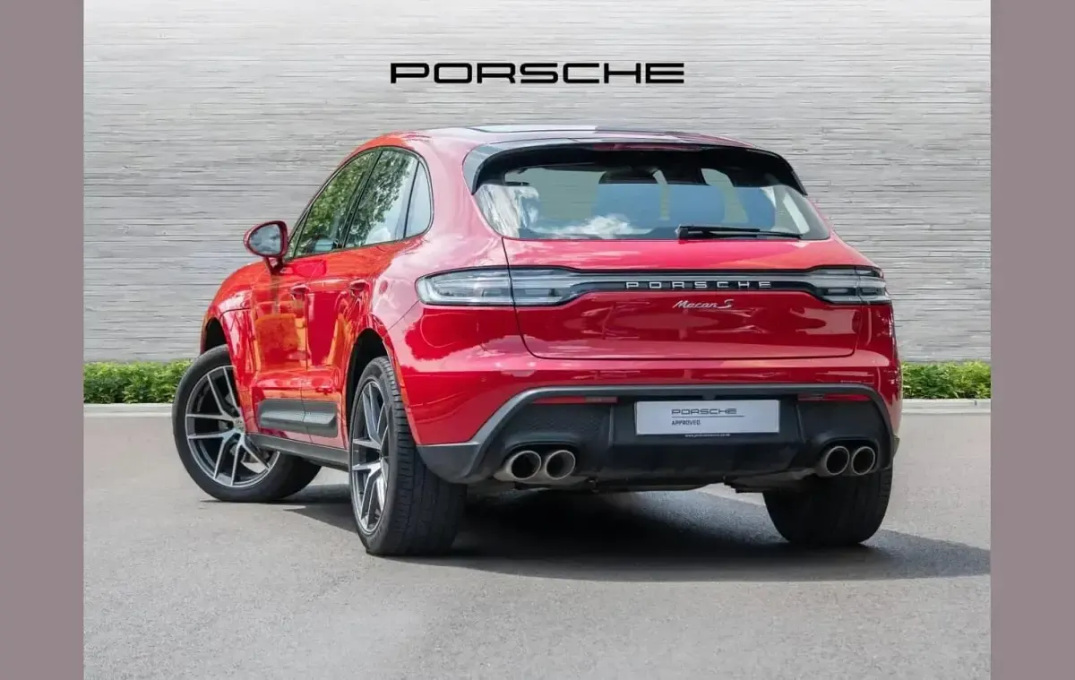 Used Porsche Macan S 374 HP (275 kW) 2024 Red SUV