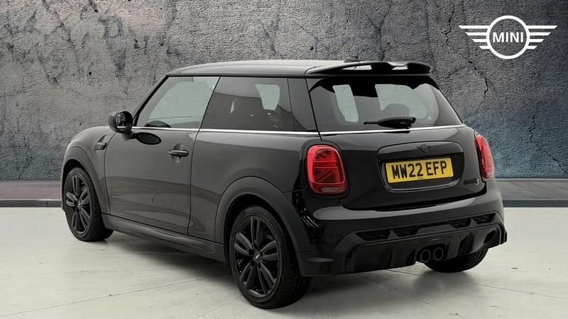 Używany Mini Cooper S Hatch 176 KM (129 kW) 2022 Czarny Hatchback