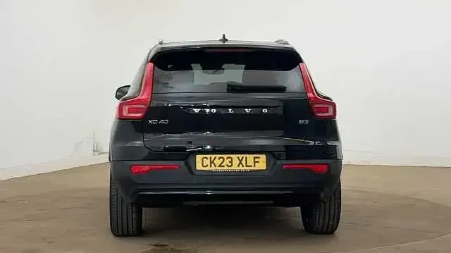 Used Volvo XC40 Plus 161 HP (118 kW) 2023 SUV