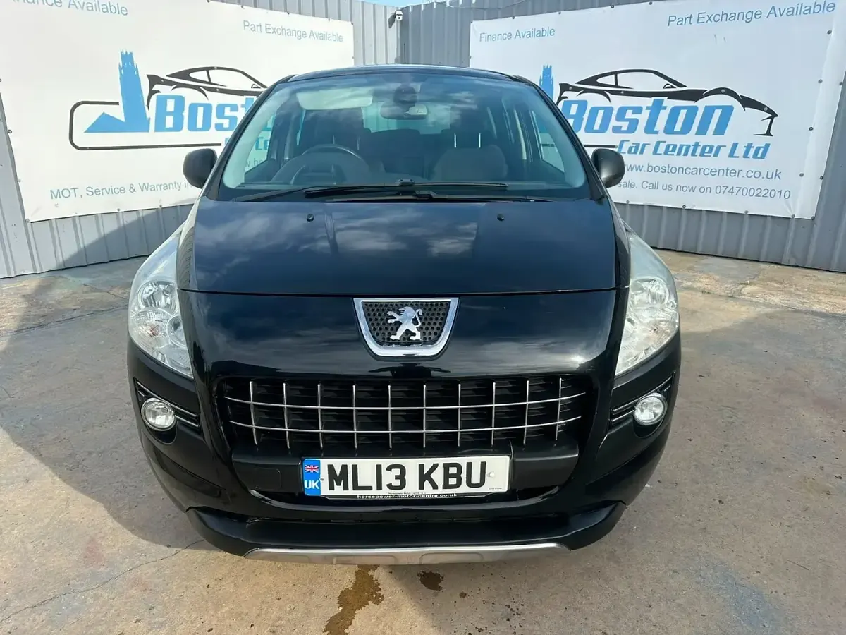 Used Peugeot 3008 Allure 115 HP (84 kW) 2013 Black Estate