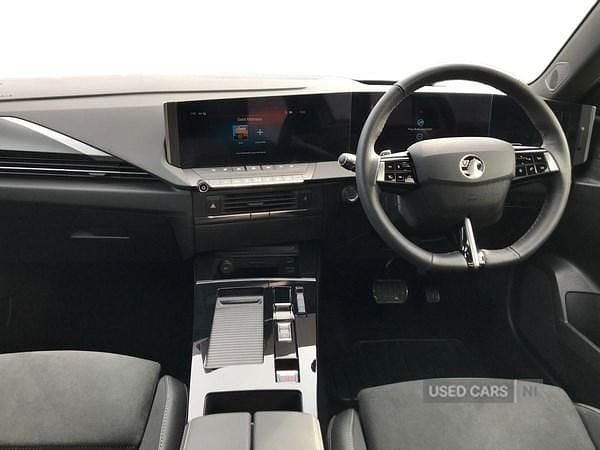 Used Vauxhall Astra Ultimate 130 HP (95 kW) 2025 Grey Hatchback