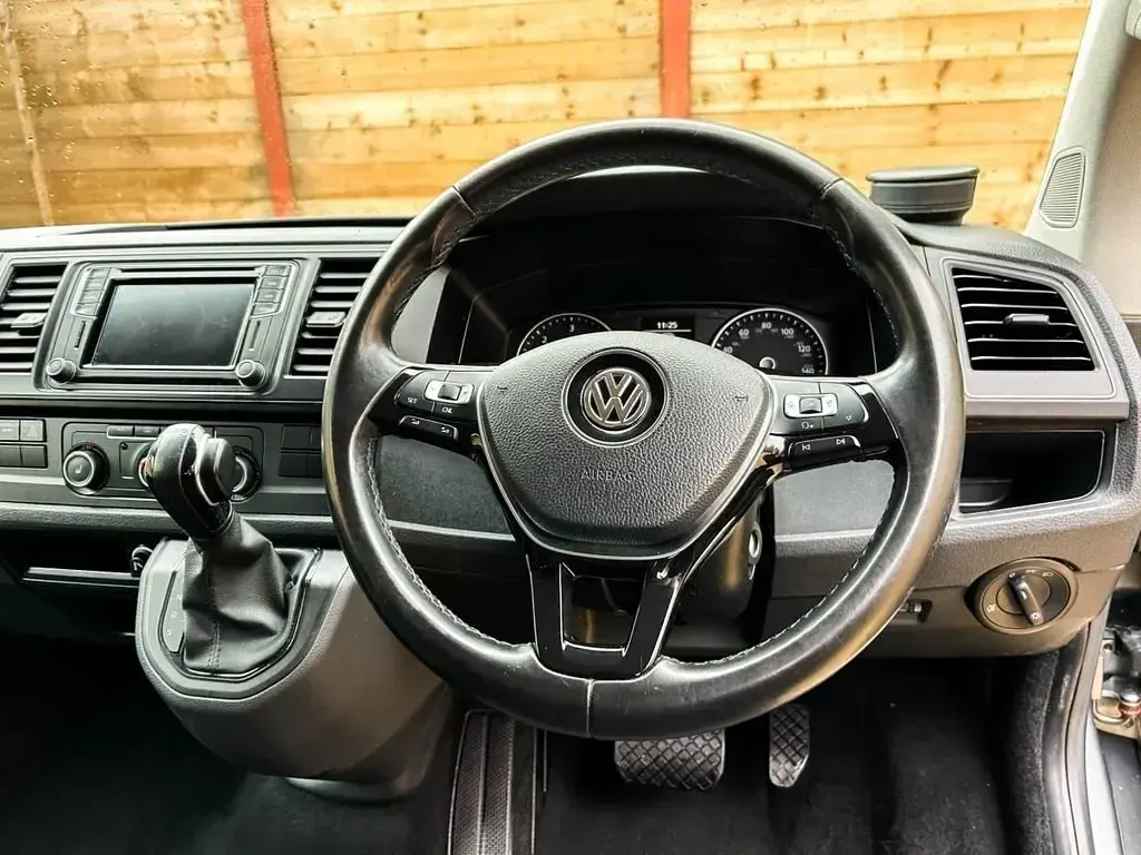 Usado VW Transporter 2018 Cinzento Van