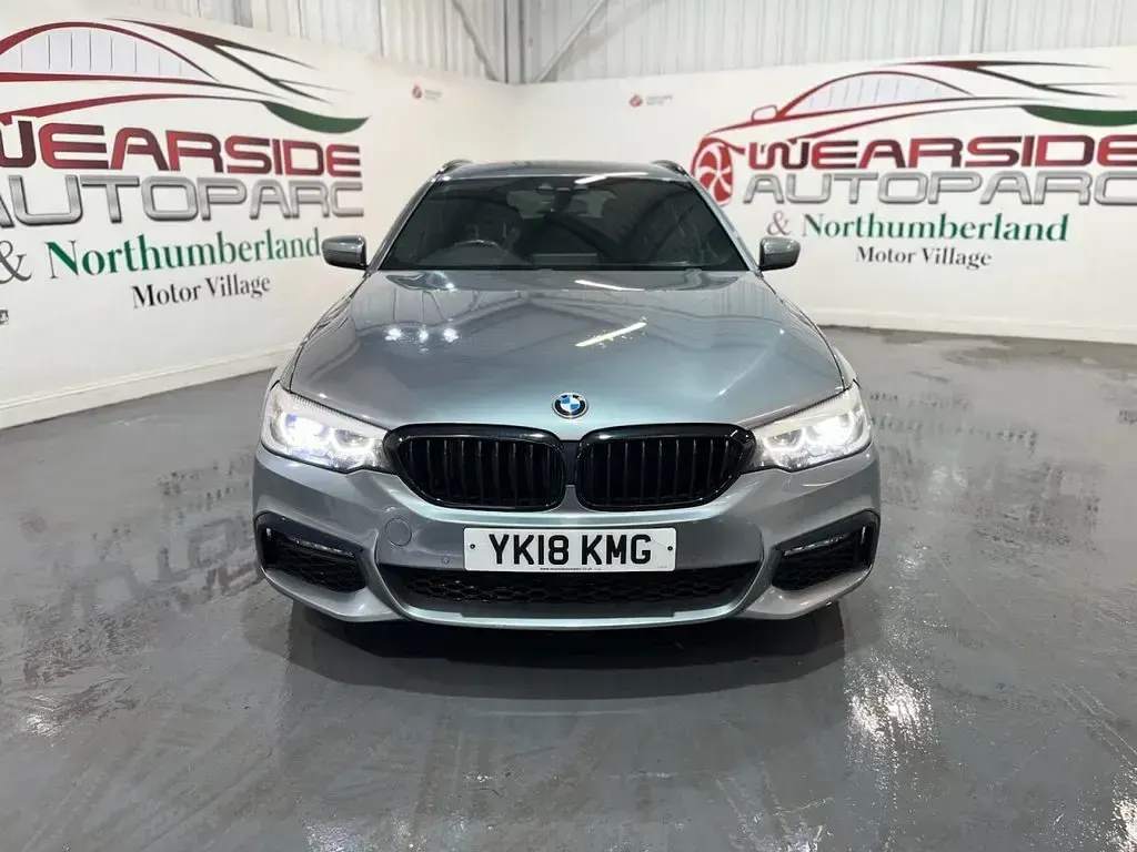 Używany BMW 520 M Sport 190 KM (139 kW) 2018 Niebieski Kombi