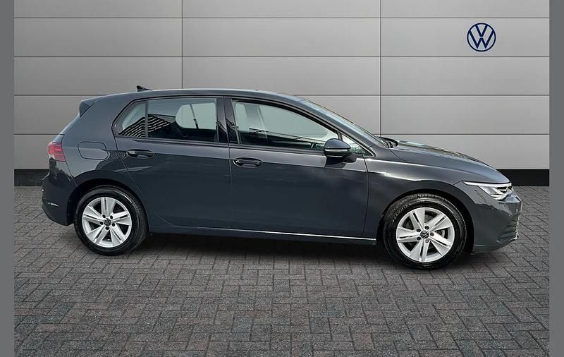 Used VW Golf VIII Life 147 HP (108 kW) 2021 Grey Hatchback