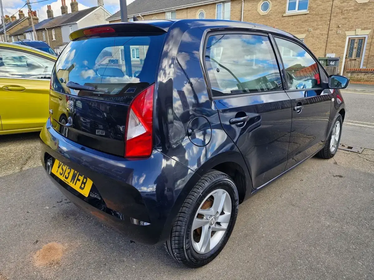 Begagnad Seat Mii SE 60 HK (44 kW) 2013 Svart Halvkombi