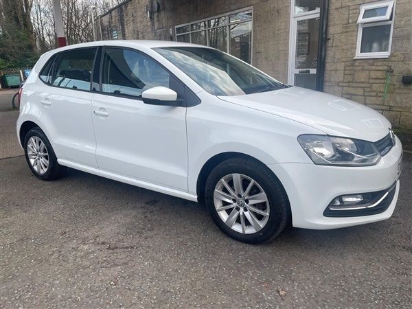 White Used 2015 VW Polo SE Hatchback | £10,695 (A bit pricey) - Image 1/1