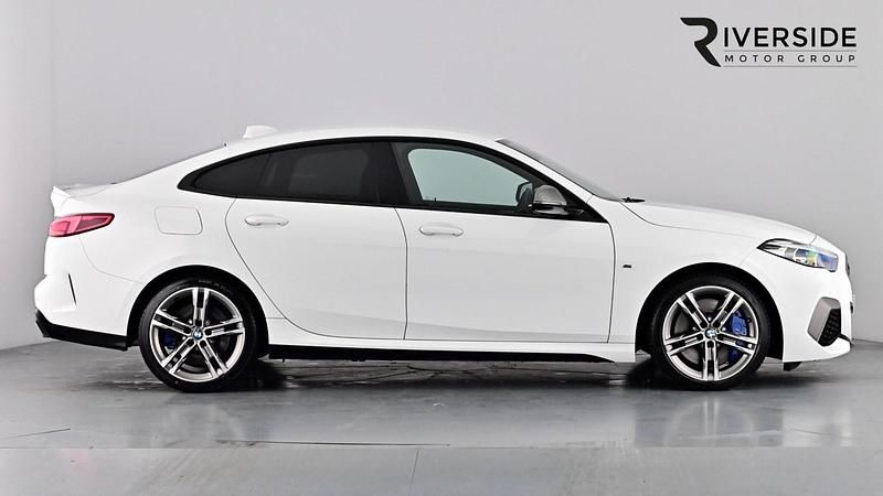 Used BMW M235 Comfort Edition 306 HP (225 kW) 2021 Alpine white Sedan