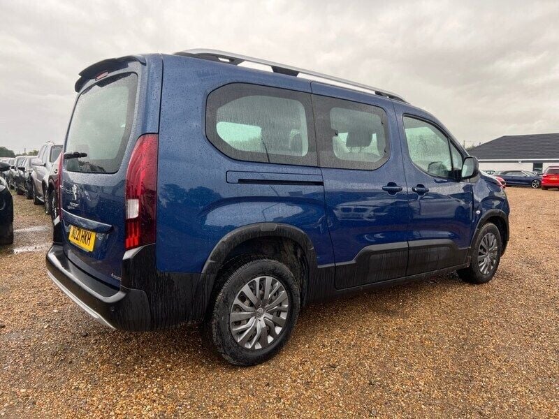 Blue Used 2021 Peugeot Rifter Allure MPV | £6,850 - Image 1/4