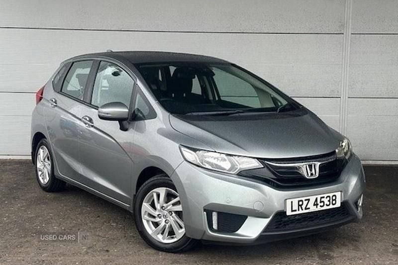Silver Used 2016 Honda Jazz SE Hatchback | £11,495 (Fair price) - Image 1/1
