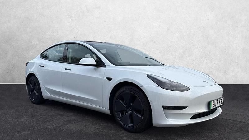 White Used 2021 Tesla Model 3 Long Range AWD Sedan | £18,750 (Fair price) - Image 1/4