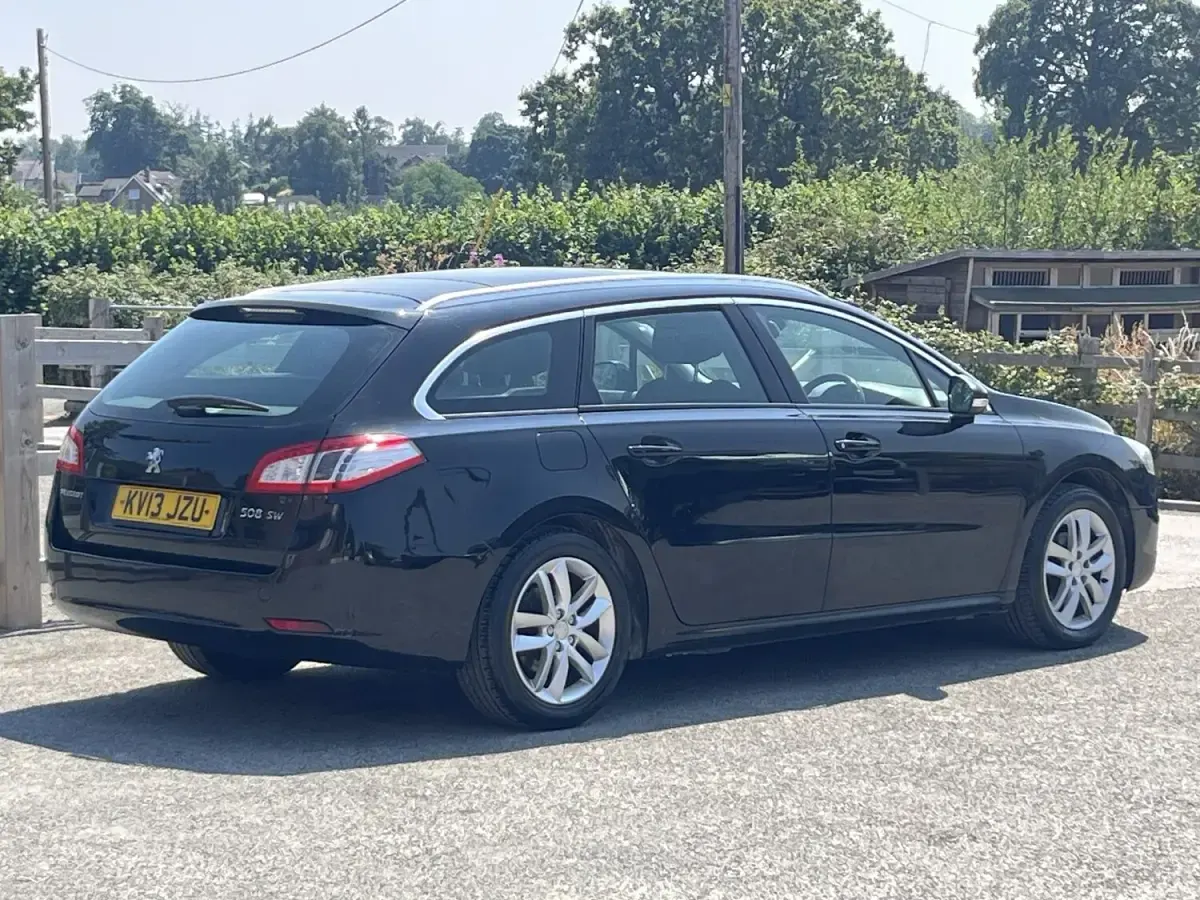 Used Peugeot 508 SW Active 115 HP (84 kW) 2013 Black Estate