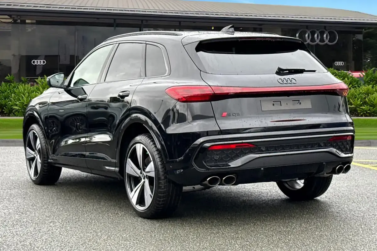 New Audi SQ5 Black Edition 2026 Black SUV