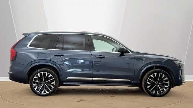 Used Volvo XC90 Ultra 449 HP (330 kW) 2025 Blue SUV