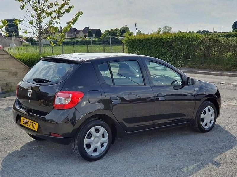 Used Dacia Sandero Ambiance 90 HP (66 kW) 2015 Black Hatchback