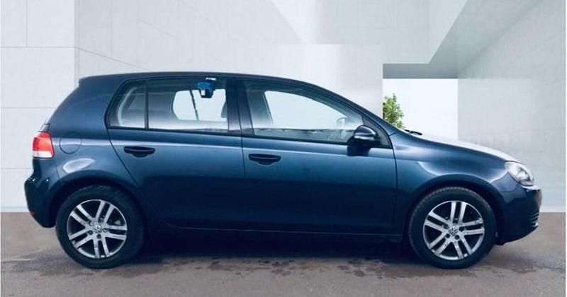 Used VW Golf VI SE 105 HP (77 kW) 2010 Blue Hatchback