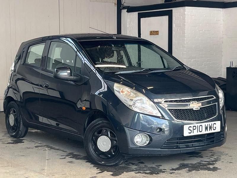 Used Chevrolet Spark LS 68 HP (50 kW) 2010 Black Hatchback