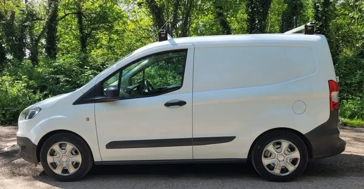Begagnad Ford Transit 75 HK (55 kW) 2015 Vit Van