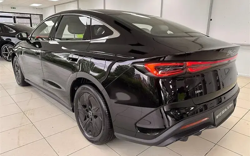 New BYD Seal Boost 184 HP (135 kW) 2026 Sedan
